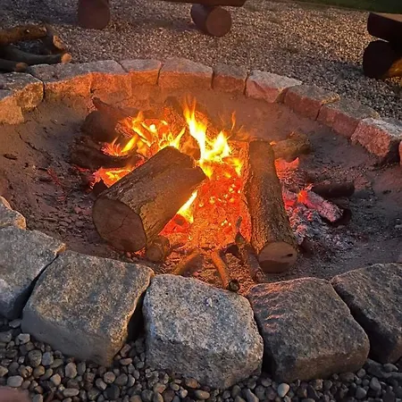 Ledowohouse Industrial Own Golf Course, Kids Friendly Villa Ledowo (Gdansk)