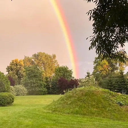 Ledowohouse Industrial Own Golf Course, Kids Friendly *