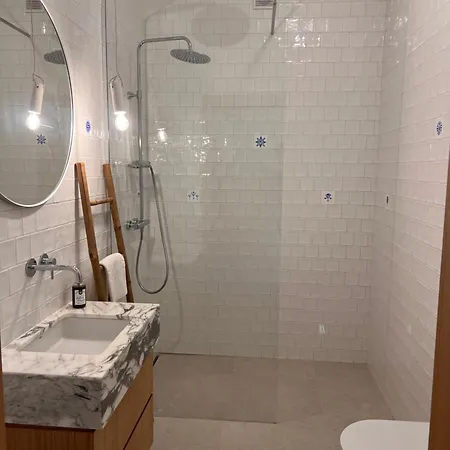 Villa Ledowohouse Industrial Style Kids Friendly