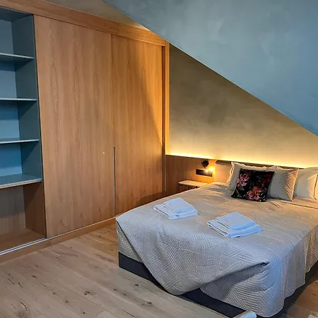 Ledowohouse Industrial Own Golf Course, Kids Friendly *