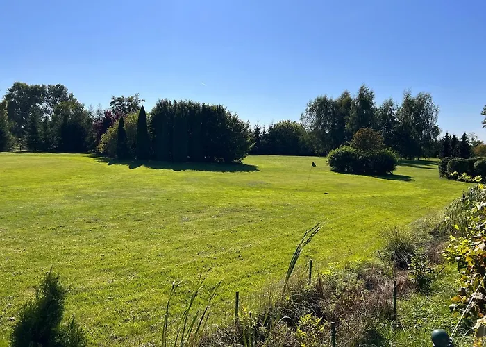 Ledowohouse Industrial Own Golf Course, Kids Friendly Villa Ledowo (Gdansk)