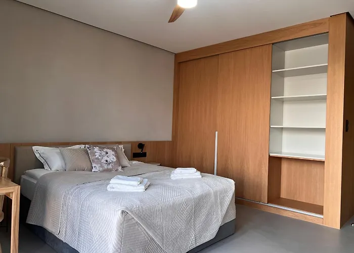 Villa Ledowohouse Industrial Own Golf Course, Kids Friendly *