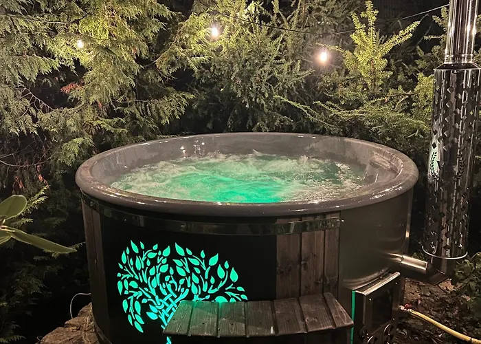 Ledowohouse Industrial Own Golf Course, Kids Friendly Villa *